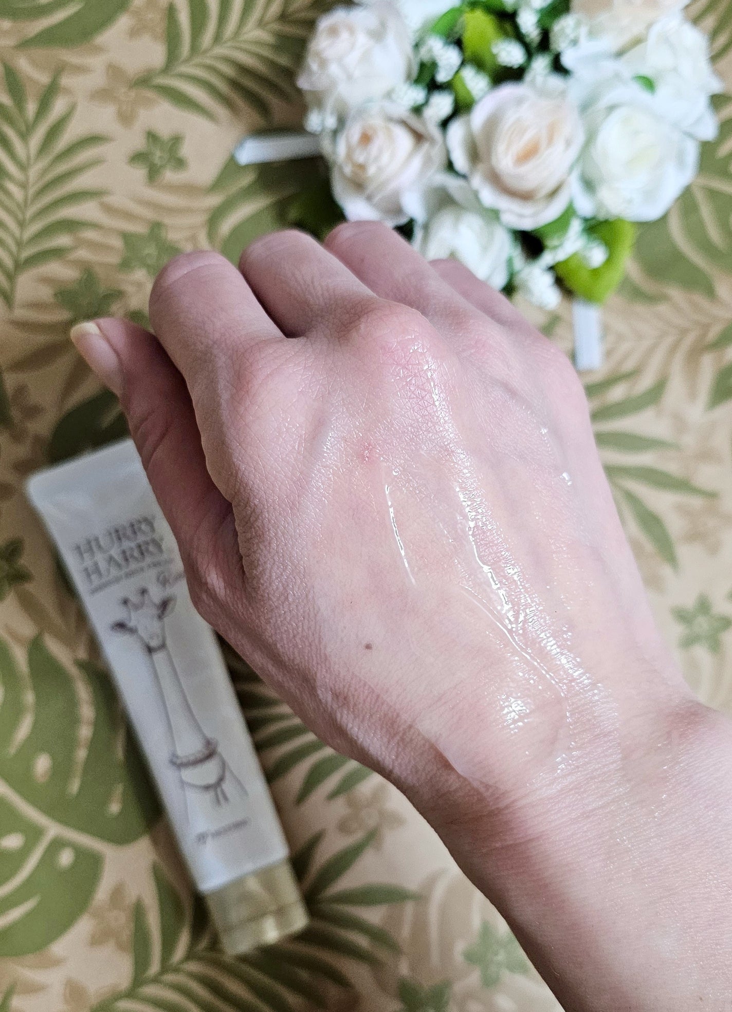 ハリーハリー 薬用おとなの美くびクリーム リッチ(医薬部外品)/ハリーハリー/ネック・デコルテケアを使ったクチコミ(4枚目)