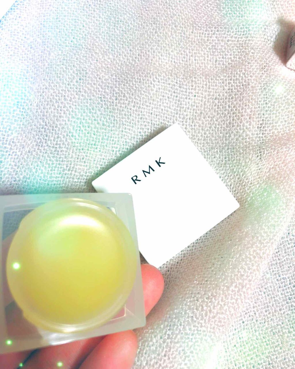 イレジスティブル グローリップス/RMK/口紅を使ったクチコミ（3枚目）