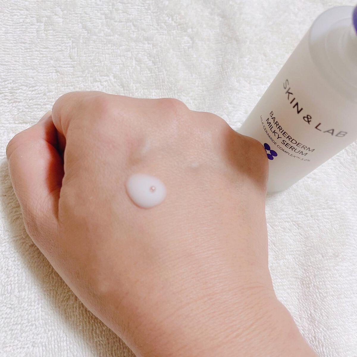バリアダームミルキーセラム/SKIN&LAB/美容液を使ったクチコミ(3枚目)
