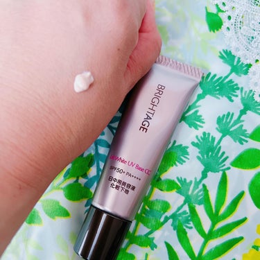 BRIGHTAGE リフトホワイト UVベース CCのクチコミ「
.
ブライトエイジ リフトホワイト UVベースCC 
価格4,950円
SPF50+・PA+.....」（2枚目）