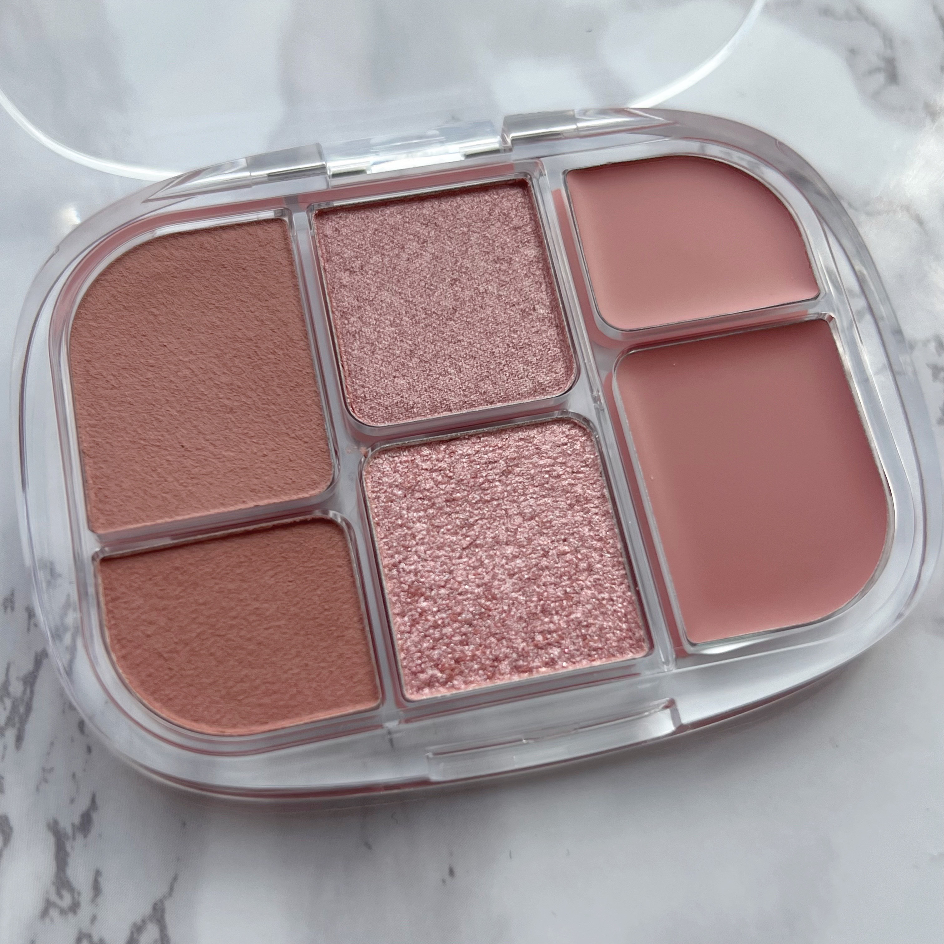 ソフトシアーマルチパレット/wakemake/アイシャドウパレットを使ったクチコミ（2枚目）