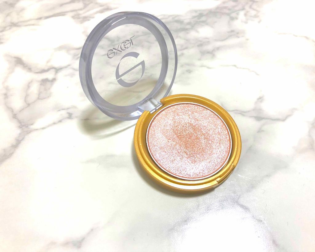 シャイニーシャドウ N SI04ヌードピンク/excel/単色アイシャドウを使ったクチコミ（2枚目）