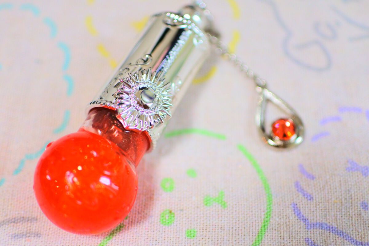 ステラーチャーム リップオイル/JILL STUART/口紅を使ったクチコミ(2枚目)