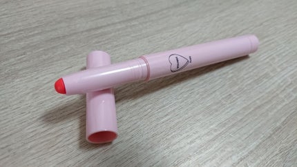 マットリップクレヨン/WHOMEE/口紅を使ったクチコミ(1枚目)