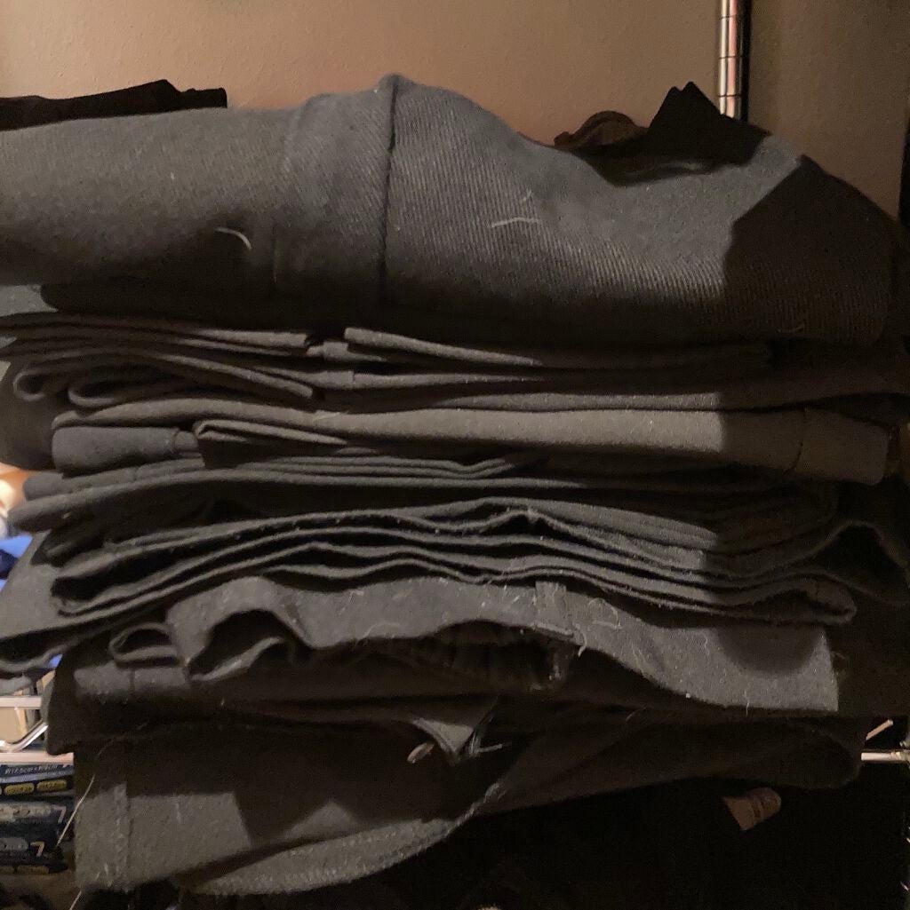 しに子ちゃん on LIPS 「ショートヘアの好きなところはノーアイロンでセット完了するところ..」(2枚目)