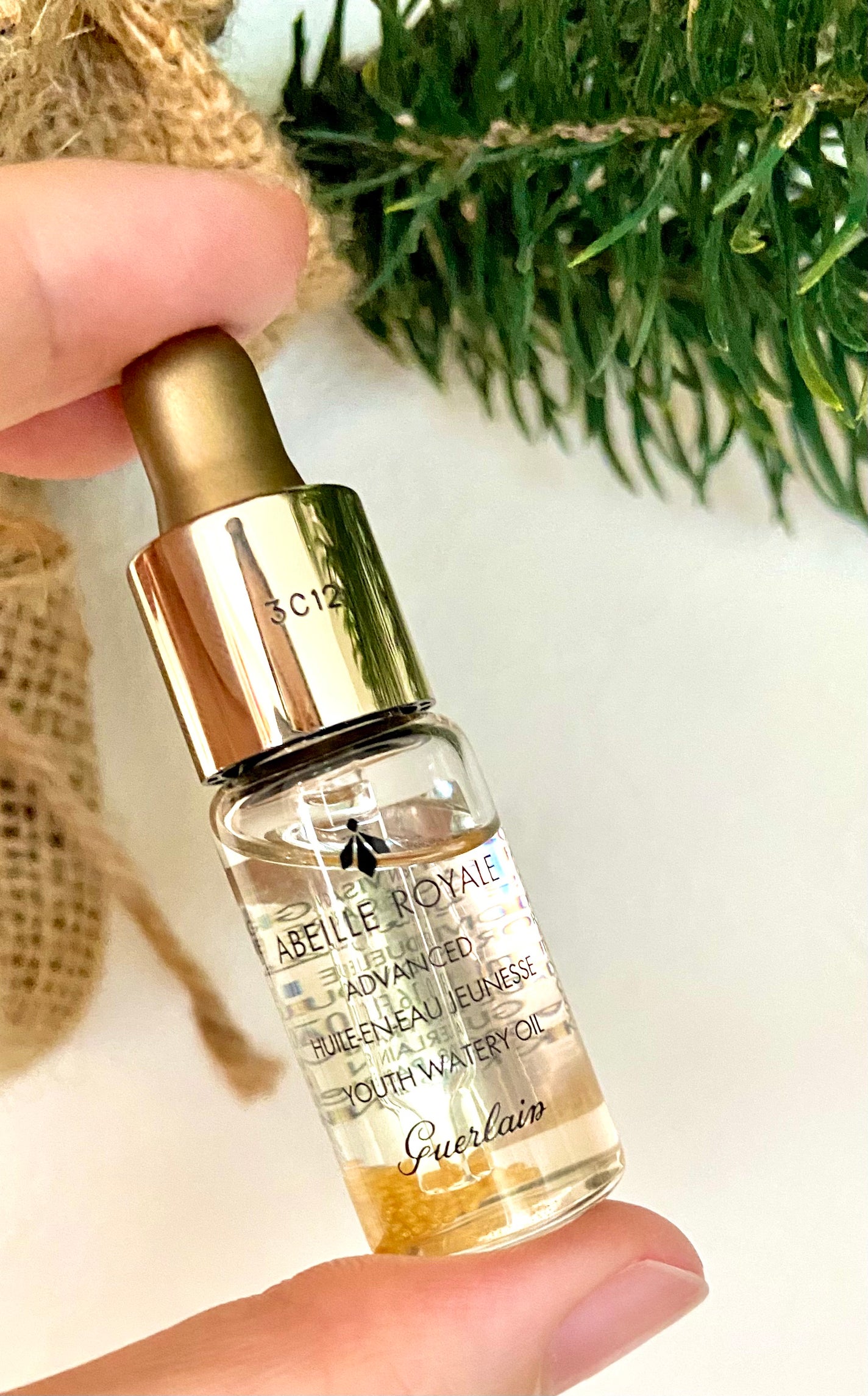 アベイユ ロイヤル アドバンスト ウォータリーオイル/GUERLAIN/美容液を使ったクチコミ(1枚目)