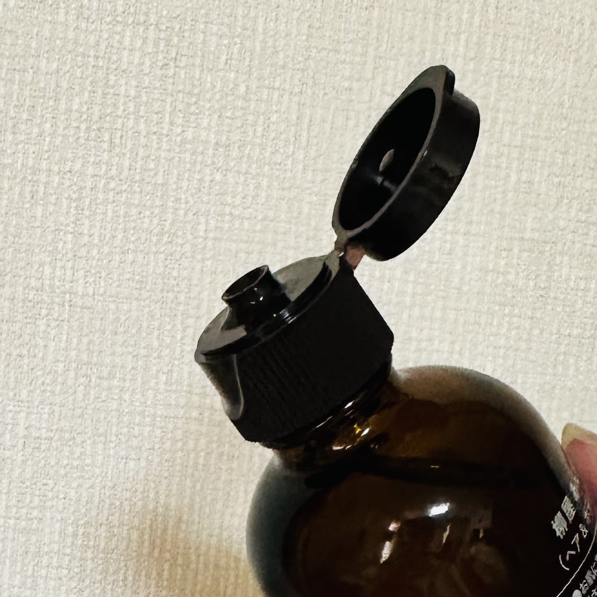 柳屋　あんず油/柳屋あんず油/ヘアオイルを使ったクチコミ（2枚目）