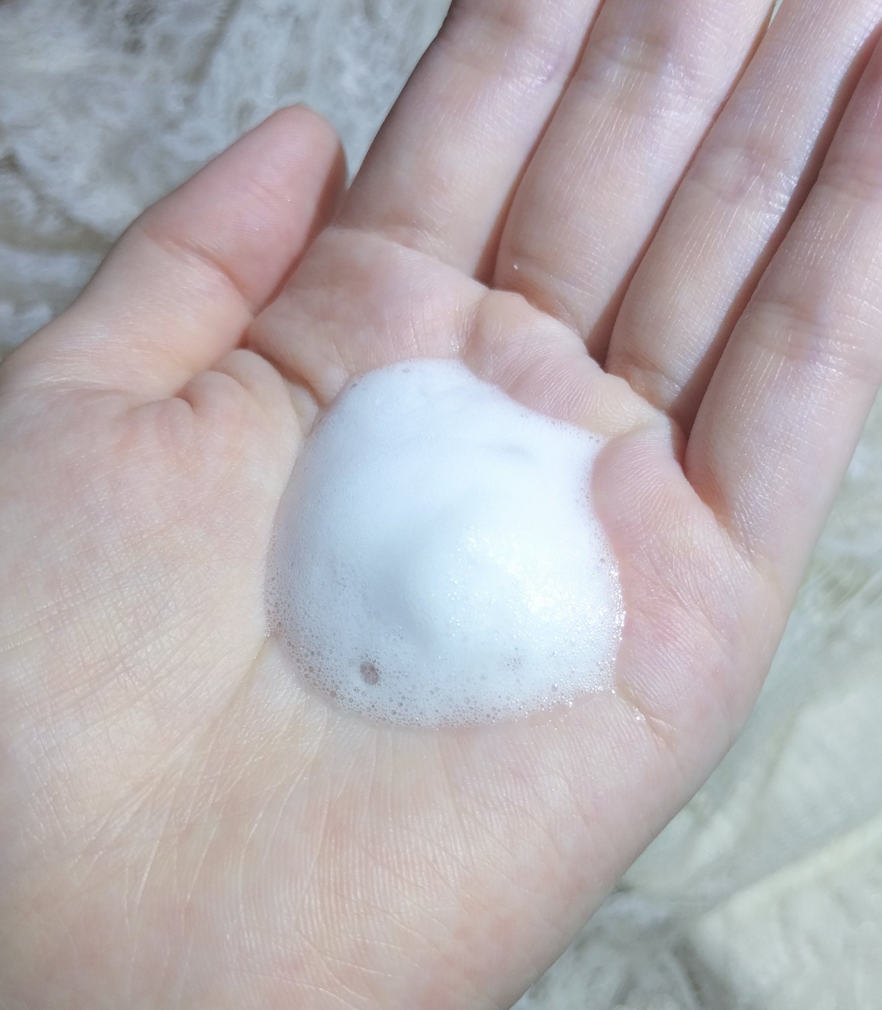 フェルゼアプレミアム 薬用泡の化粧水/フェルゼア/化粧水を使ったクチコミ（3枚目）