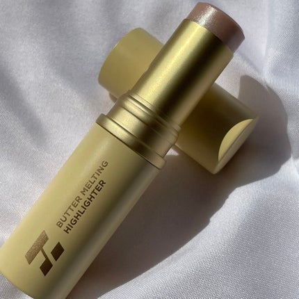 プチトマト on LIPS 「HolikaHolikaの新作ハイライト🔆試す価値あり!偏光ラ..」(2枚目)