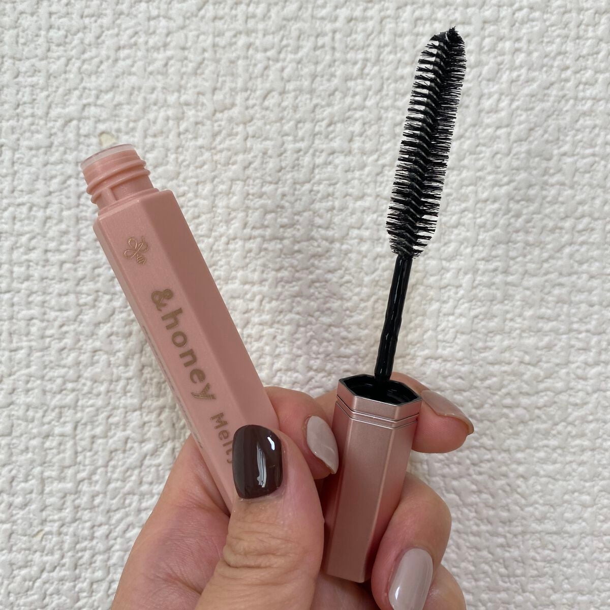 アンドハニー メルティ マトメイクスティック スーパーホールド 4.0/&honey/ヘアジェルを使ったクチコミ(3枚目)