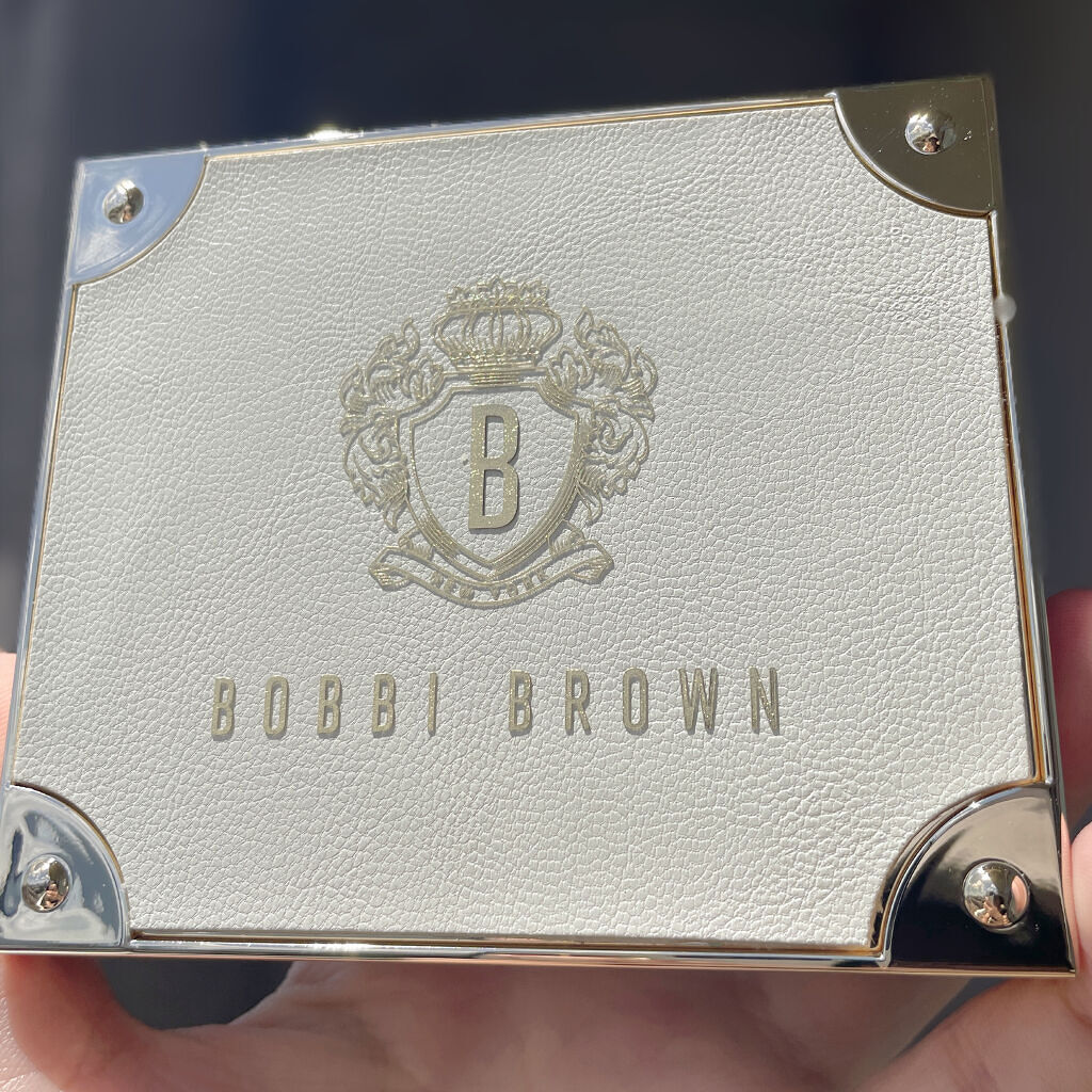 BOBBI BROWN リュクス トゥ トラベル アイシャドウ パレットのクチコミ「【ボビイブラウン　リュクスアイシャドウパレット】

────────────
BOBBI BR.....」（2枚目）