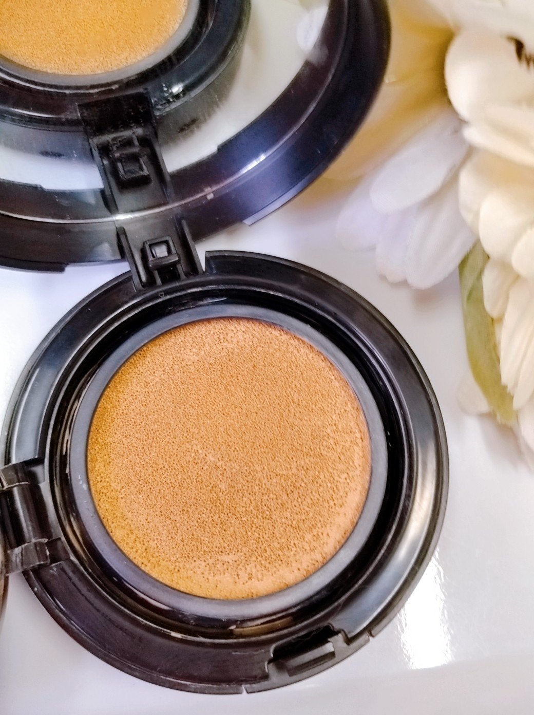 エッセンシャル スキン ヌーダー クッション/JUNG SAEM MOOL/クッションファンデーションを使ったクチコミ(2枚目)