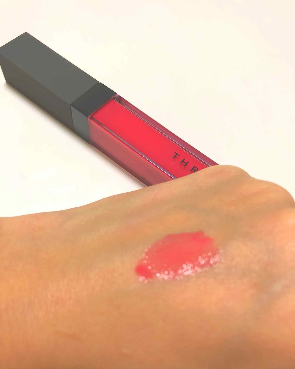 シマリング リップジャム/THREE/リップグロスを使ったクチコミ(2枚目)