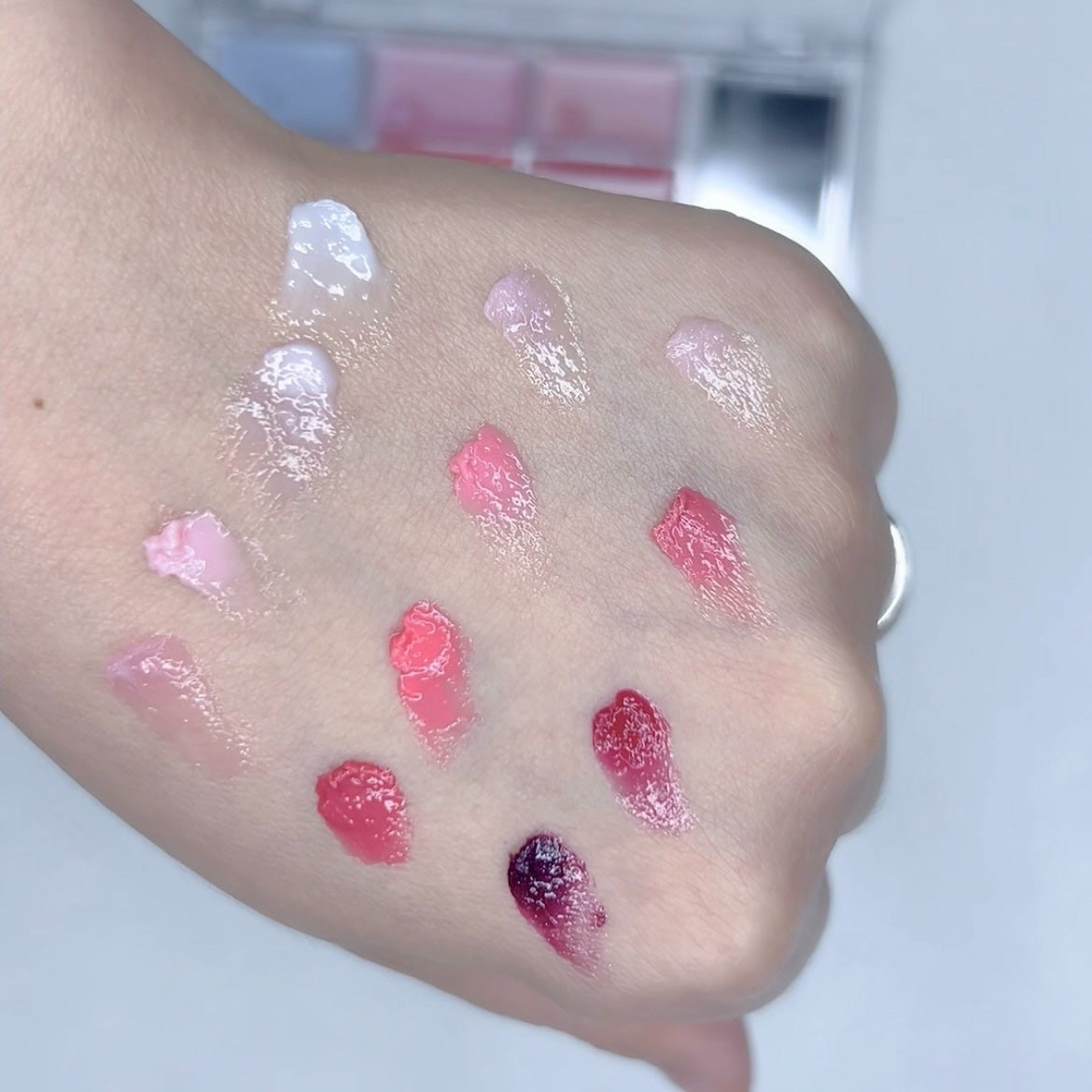 ソフトカラーリングリップパレット/wakemake/口紅を使ったクチコミ(4枚目)