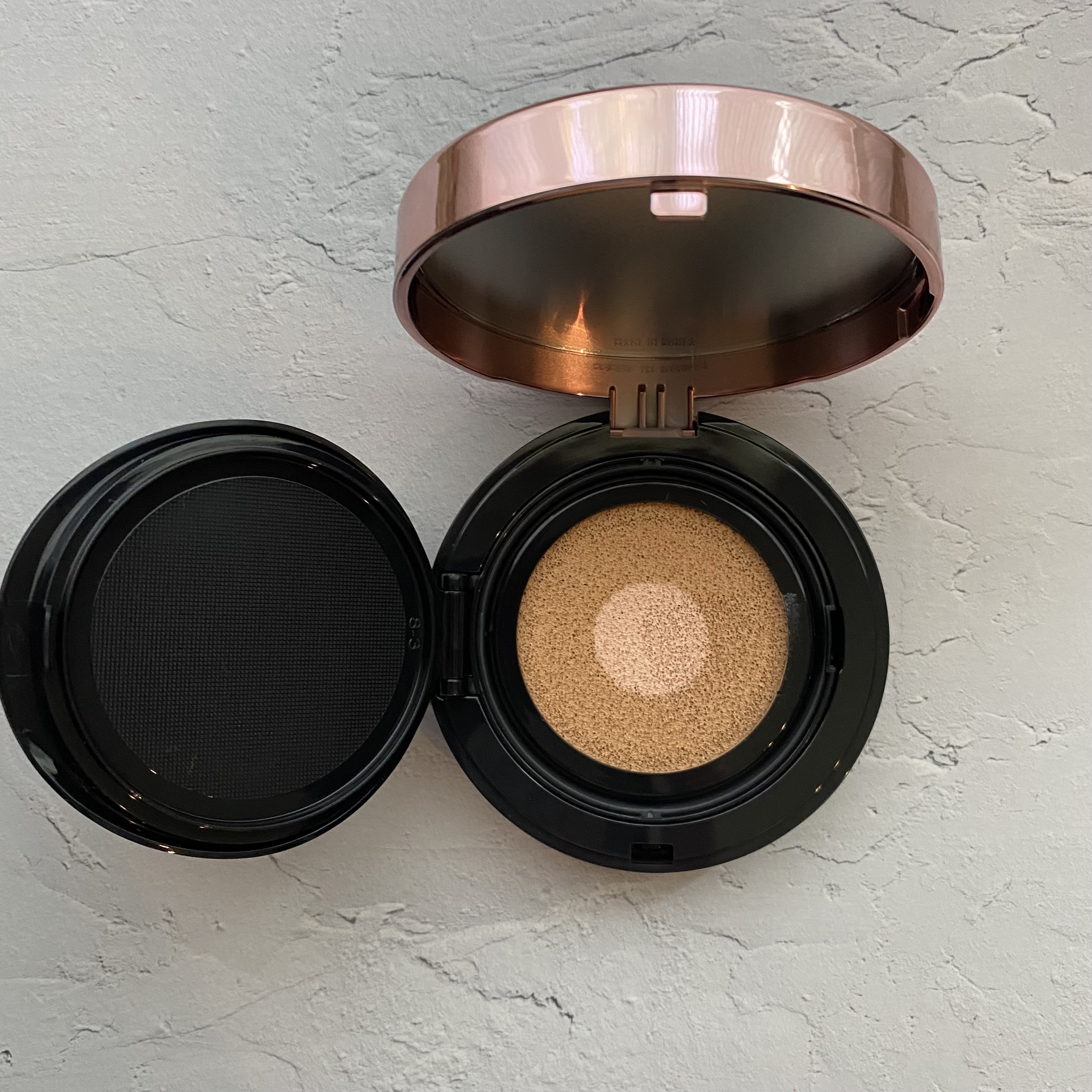 フローレス ルミエール ラディアンス パーフェクティング トーンアップ クッション FAIR ROSE/ローラ メルシエ/クッションファンデーションを使ったクチコミ（2枚目）