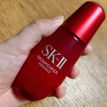 SK-II スキンパワー エッセンスのクチコミ「海外輸入品を購入しました。
化粧水と乳液が結構よかったので美容液が気になり思いきって。

卵サ.....」（1枚目）