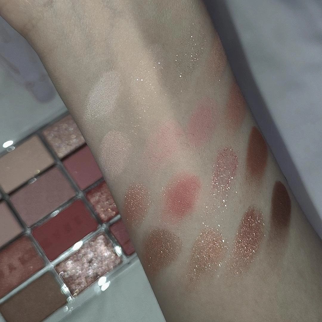 ソフトブラーリングアイパレット/wakemake/アイシャドウパレットを使ったクチコミ(5枚目)