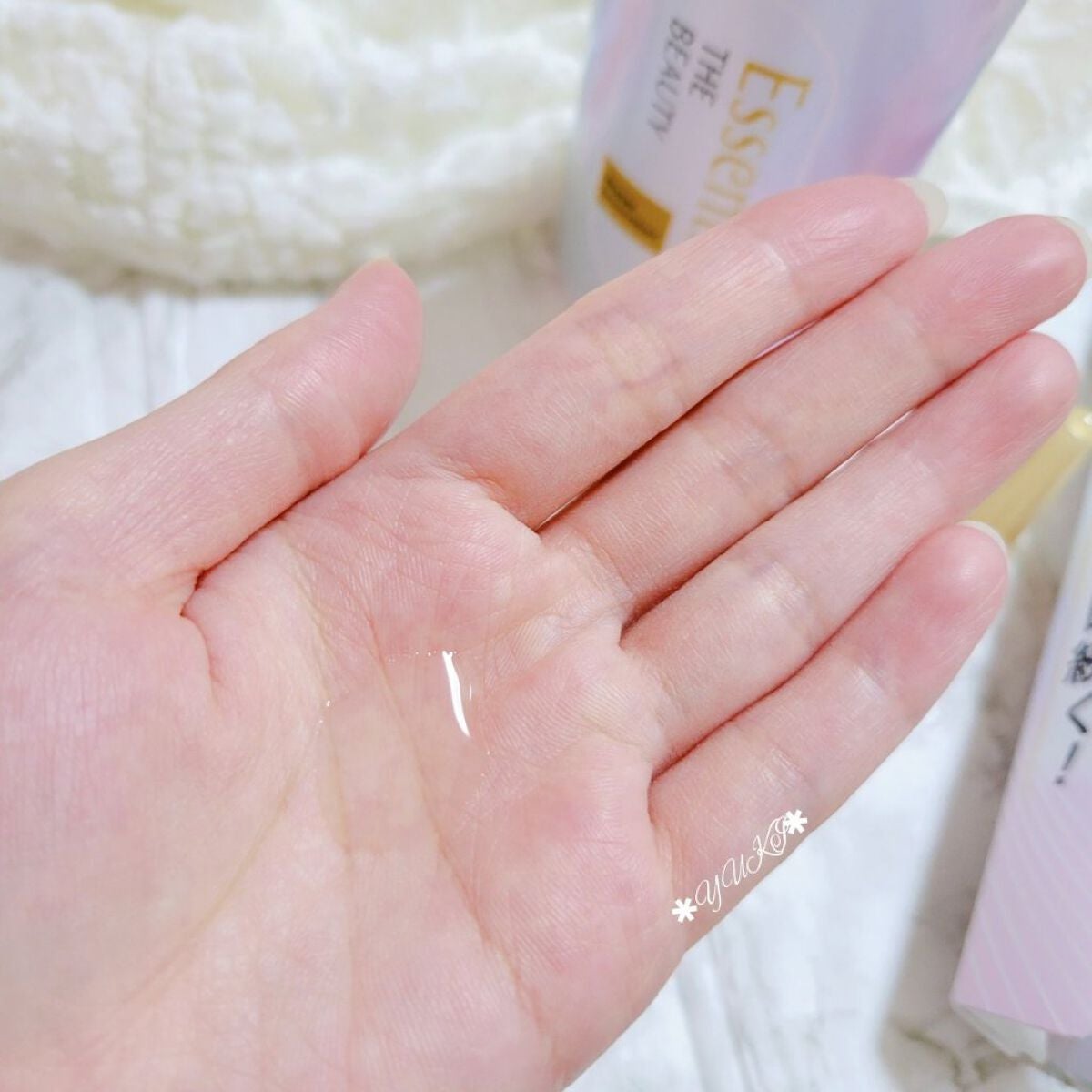 エッセンシャル プレミアム ウォータートリートメント EXスムース/エッセンシャル/アウトバストリートメントを使ったクチコミ(6枚目)