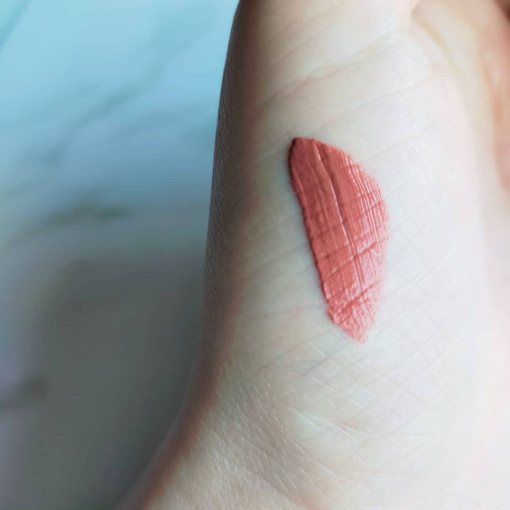 タトゥーベルベットティント/フォレンコス/リップティントを使ったクチコミ（3枚目）