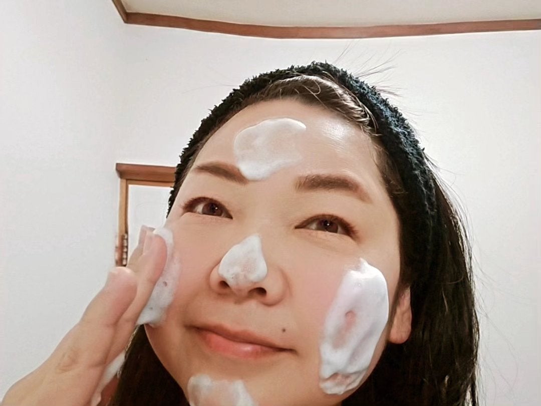 モイストホワイトホイップクレンズ/ヴィー/泡洗顔を使ったクチコミ(3枚目)