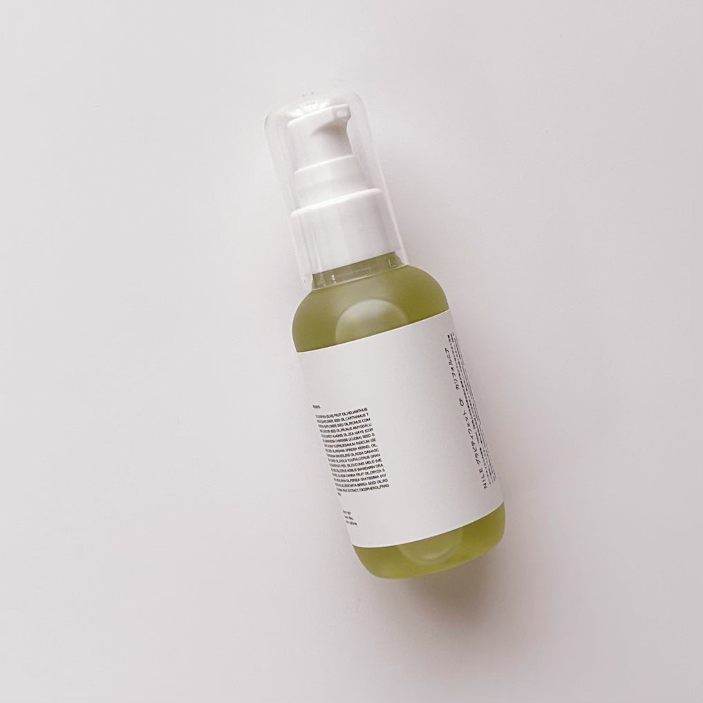 スタイリングオイル ヘアオイル 濡れ髪ウェット グラビティウェット アップルフラワー/NILE/ヘアオイルを使ったクチコミ(4枚目)