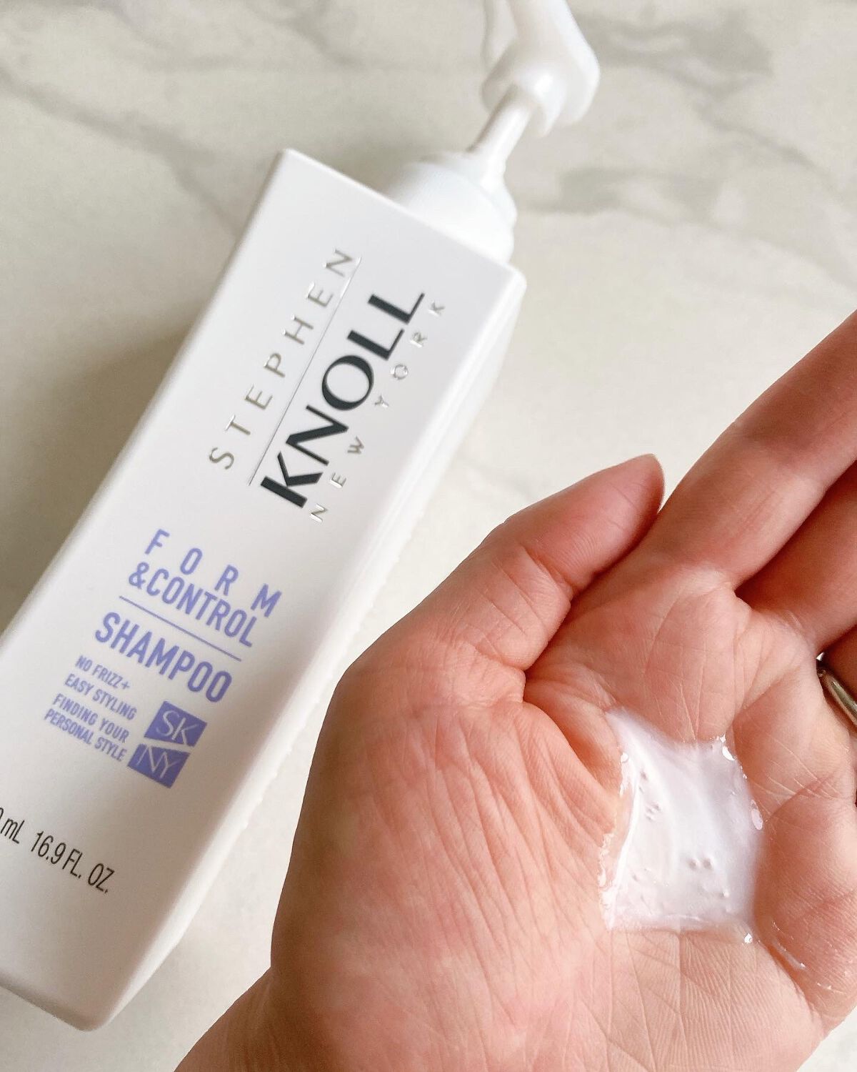 フォルムコントロール シャンプー Ｗ/コンディショナー Ｗ/スティーブンノル ニューヨーク/市販シャンプーを使ったクチコミ（2枚目）