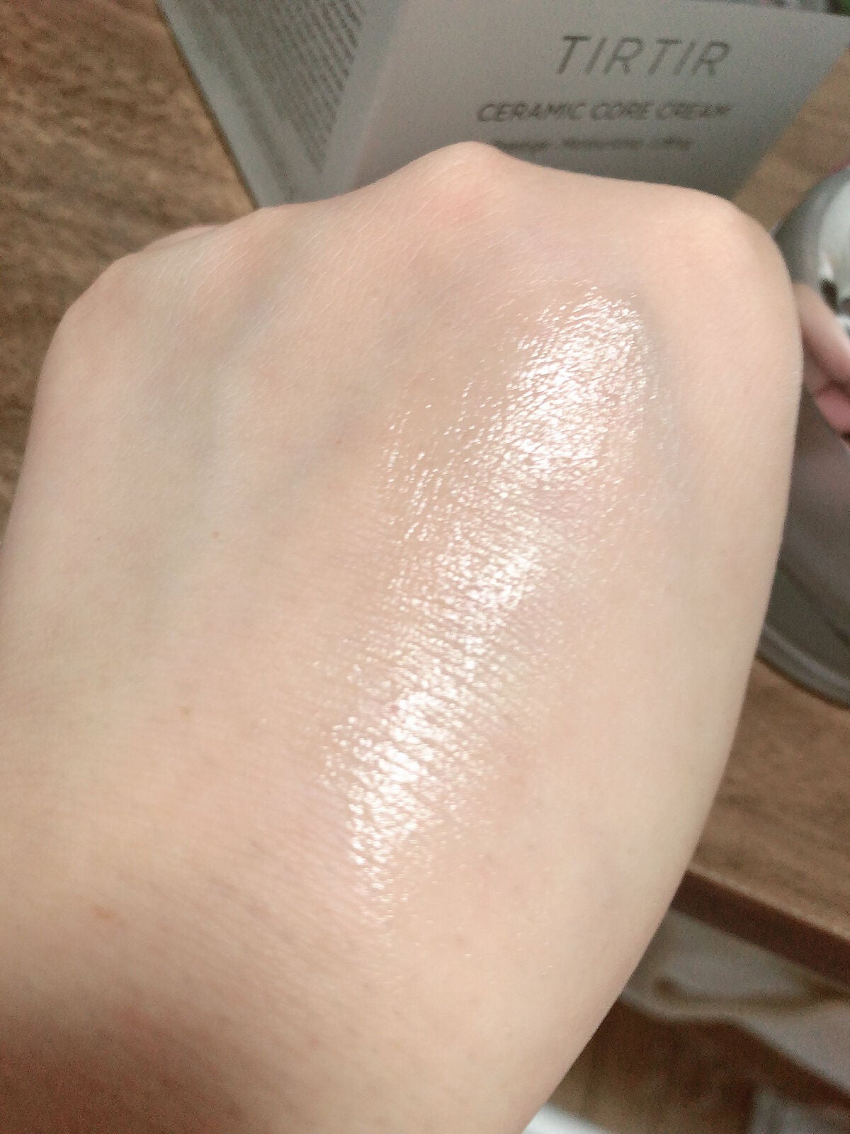 セラミックコアクリーム/TIRTIR(ティルティル)/フェイスクリームを使ったクチコミ(4枚目)