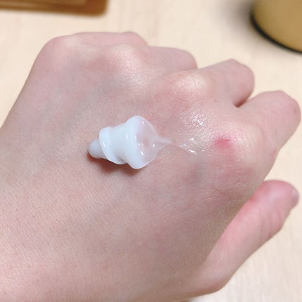 薬用ハンド&フィンガー/ヴァセリン/ハンドクリームを使ったクチコミ(4枚目)