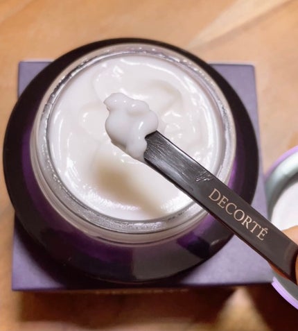 リポソーム アドバンスト リペアクリーム/DECORTÉ/フェイスクリームを使ったクチコミ(4枚目)