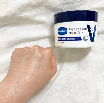 ヴァセリンリペアクリームナイトケア/ヴァセリン/ボディクリームを使ったクチコミ(4枚目)