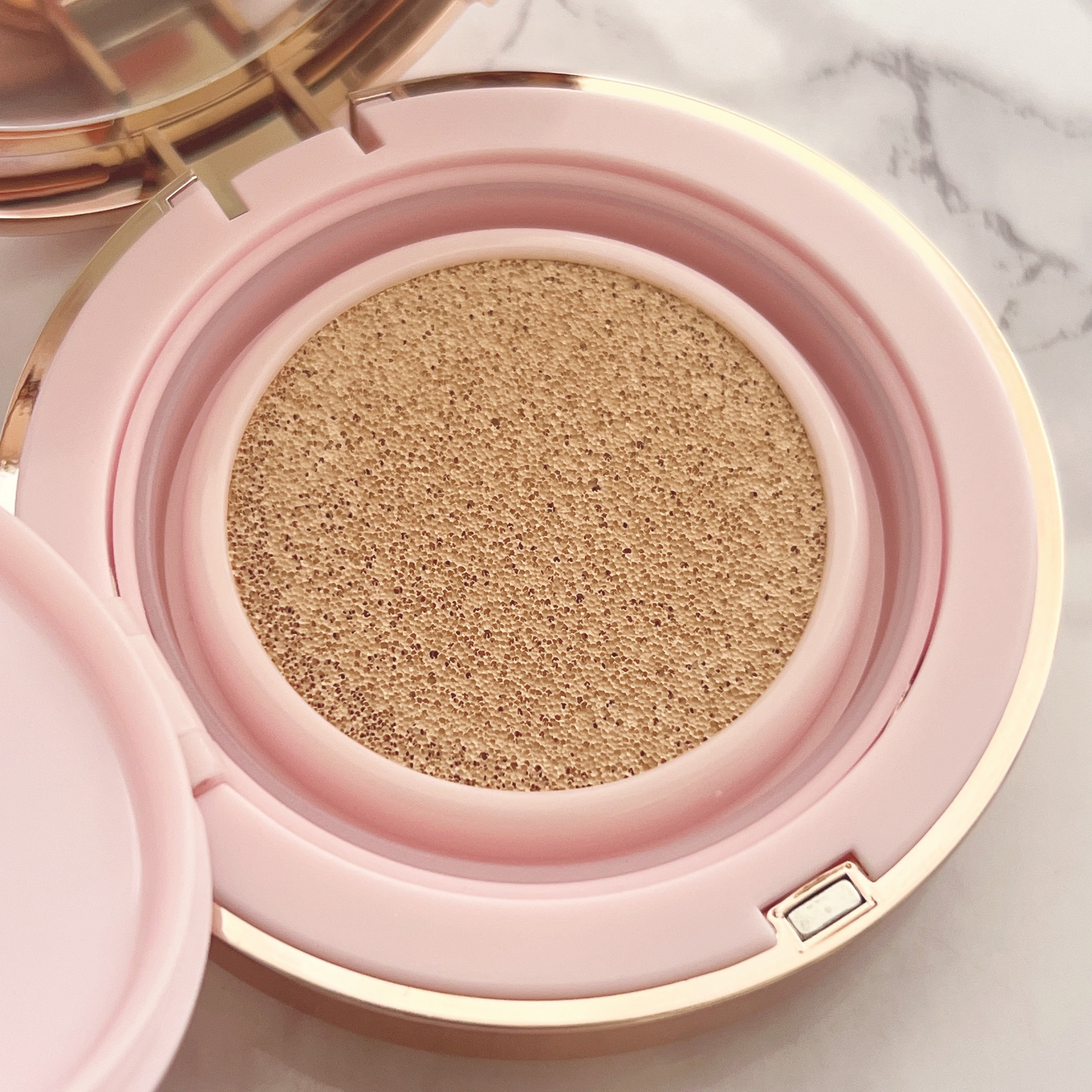 ピンクティーツリーカバーアップグロウクッション/APLIN/クッションファンデーションを使ったクチコミ（3枚目）