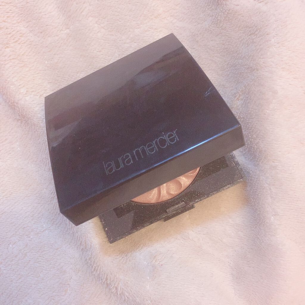 フェイスイルミネーター/ローラ メルシエ/パウダーハイライトを使ったクチコミ(1枚目)