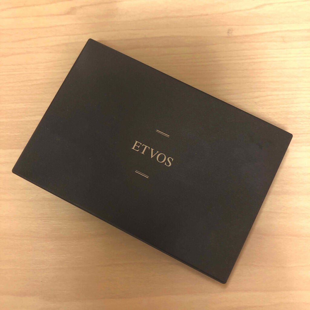 タイムレスシマーミネラルファンデーション/エトヴォス/パウダーファンデーションを使ったクチコミ(1枚目)