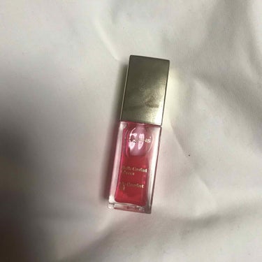 #CLARINS #コンフォートリップオイル #04 #candy
CLARINSのコンフォートリップオイル04、candyを買いました。このCLARINSのコンフォートリップオイルシリーズは保湿に特化