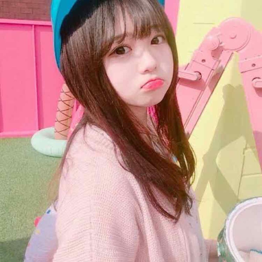 ひなこんぶ🇰🇷 on LIPS 「どーも!ひなこんぶ🇰🇷デス。韓国の女の子みたいな大きな目になり..」(1枚目)