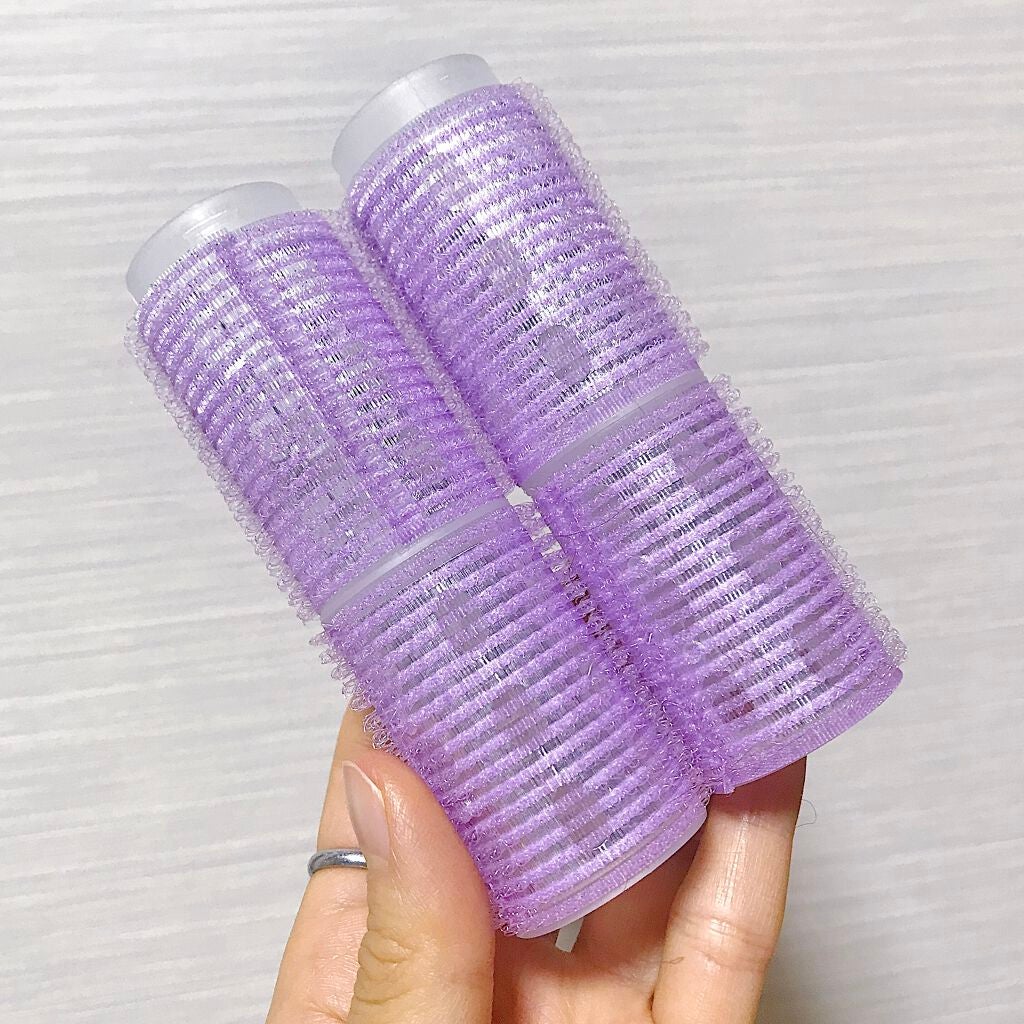 みる on LIPS 「こちらはSeriaでラスト一つだったのをきっかけに購入。まず髪..」(1枚目)