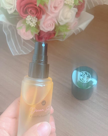 Sophisticated Glow Eye Shadow/glowiest/リキッドアイシャドウを使ったクチコミ(3枚目)