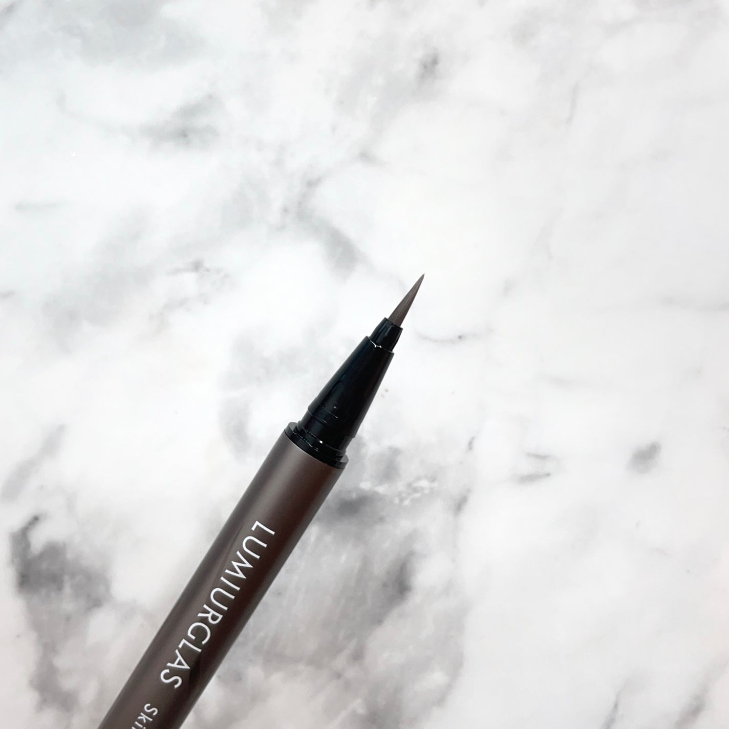 スキルレスライナー/LUMIURGLAS/リキッドアイライナーを使ったクチコミ(2枚目)