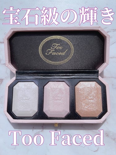 Too Faced ～ダイヤモンドライト シリーズ～ マルチユース ハイライター トリオのクチコミ「Too Faced
～ダイヤモンドライト シリーズ～ マルチユース ハイライター トリオ

年.....」（1枚目）