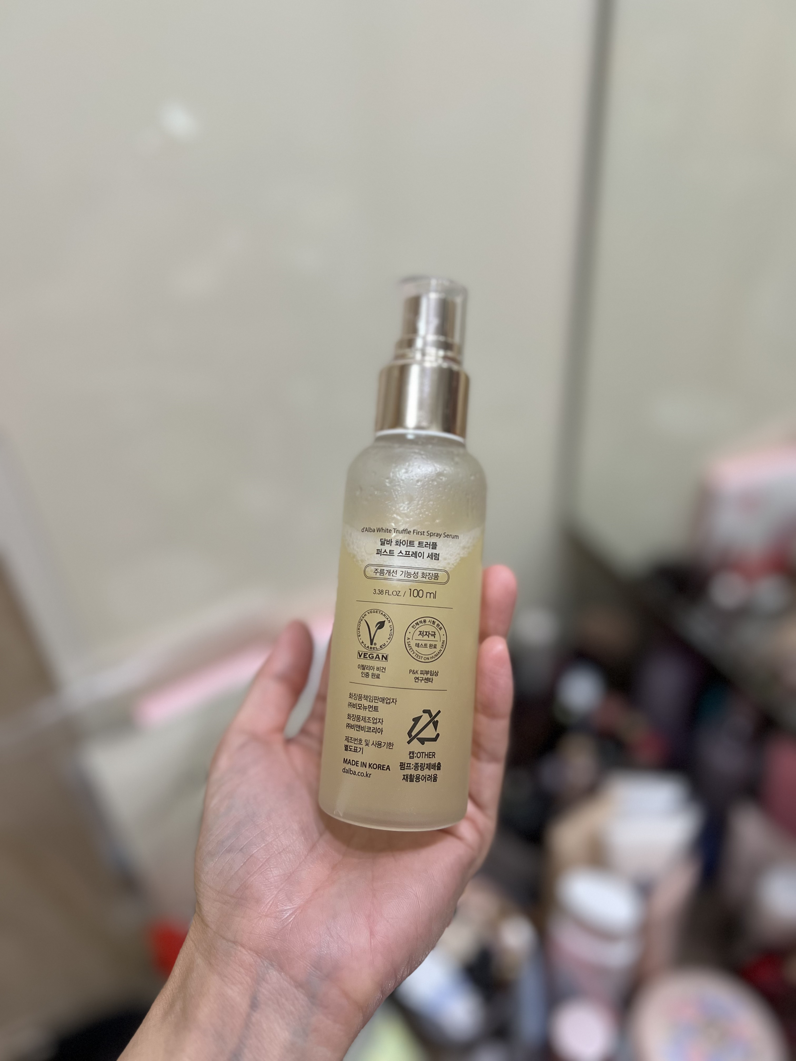ダルバ ホワイトトリュフファーストスプレーセラム/ダルバ/ミスト状化粧水を使ったクチコミ（3枚目）