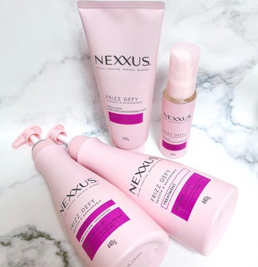 NEXXUS(ネクサス)
スムースアンドマネージャブル のヘアケアをラインでお試しさせていただきました。

NEXXUSは、アメリカで62冠を受賞したヘアケアブランド。
日本で発売されているシリーズは、