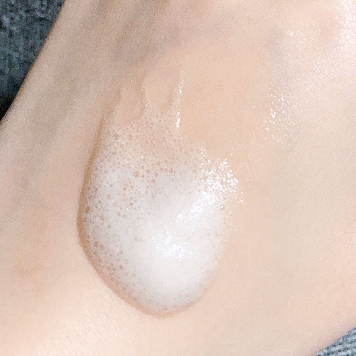 グリーンティーモイスチャーバブルフォーム/ラウンドアラウンド/泡洗顔を使ったクチコミ(4枚目)