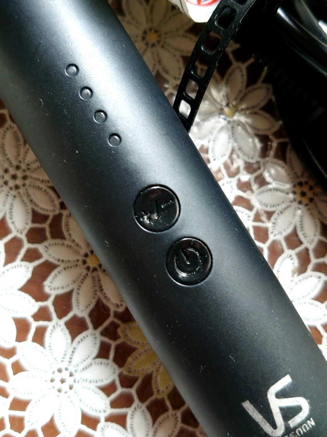 マイナスイオン２WAYアイロン VSI-3250/VIDAL SASOON (美容家電)/その他ヘアアイロンを使ったクチコミ（2枚目）