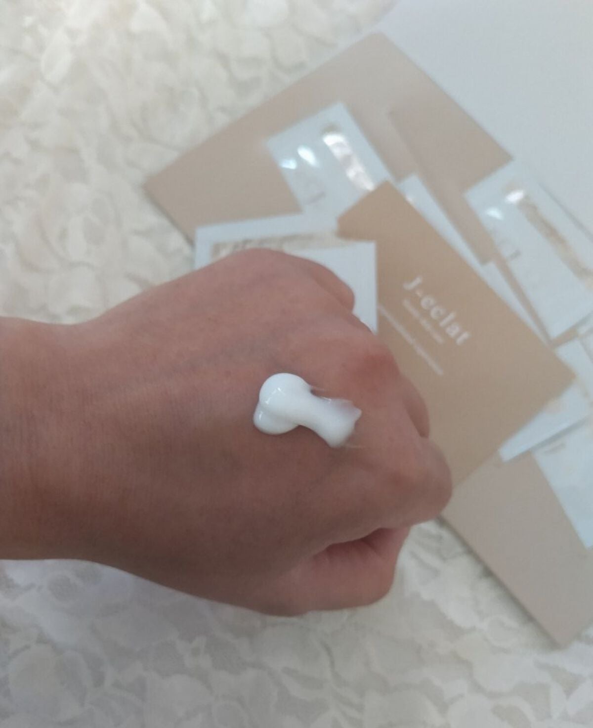 美肌Moisture emulsion/J-eclat beauty/乳液を使ったクチコミ(4枚目)