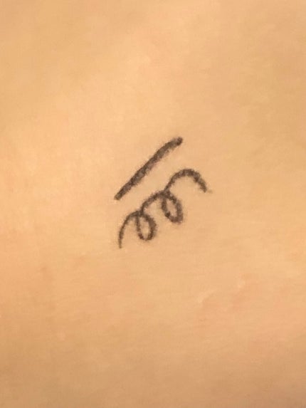 スキルレスライナー/LUMIURGLAS/リキッドアイライナーを使ったクチコミ(6枚目)