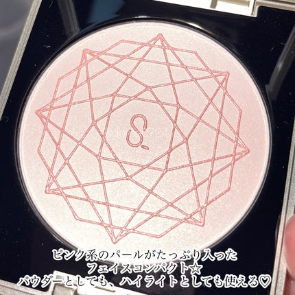 SUQQU 20th アニバーサリー フェイス コンパクトのクチコミ「\乱反射デザイン…やばいです/
そしてこちらも♡
このデザインがオシャレすぎるんですけど、.....」(2枚目)
