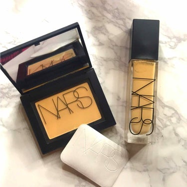 ナチュラルラディアント ロングウェアファンデーション/NARS/リキッドファンデーションを使ったクチコミ（2枚目）