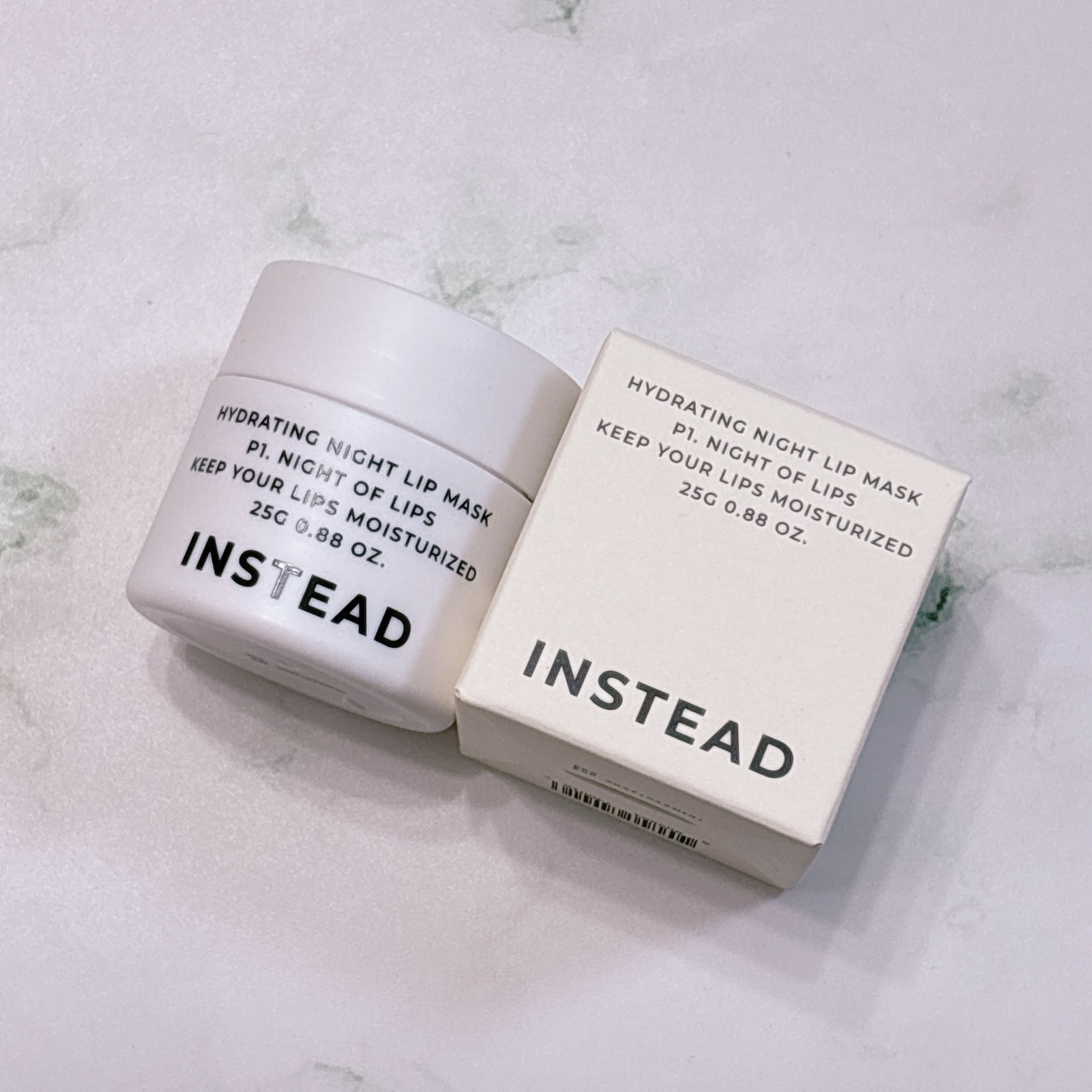 ハイドレーティング ナイト リップ マスク/INSTEAD/リップバームを使ったクチコミ（3枚目）