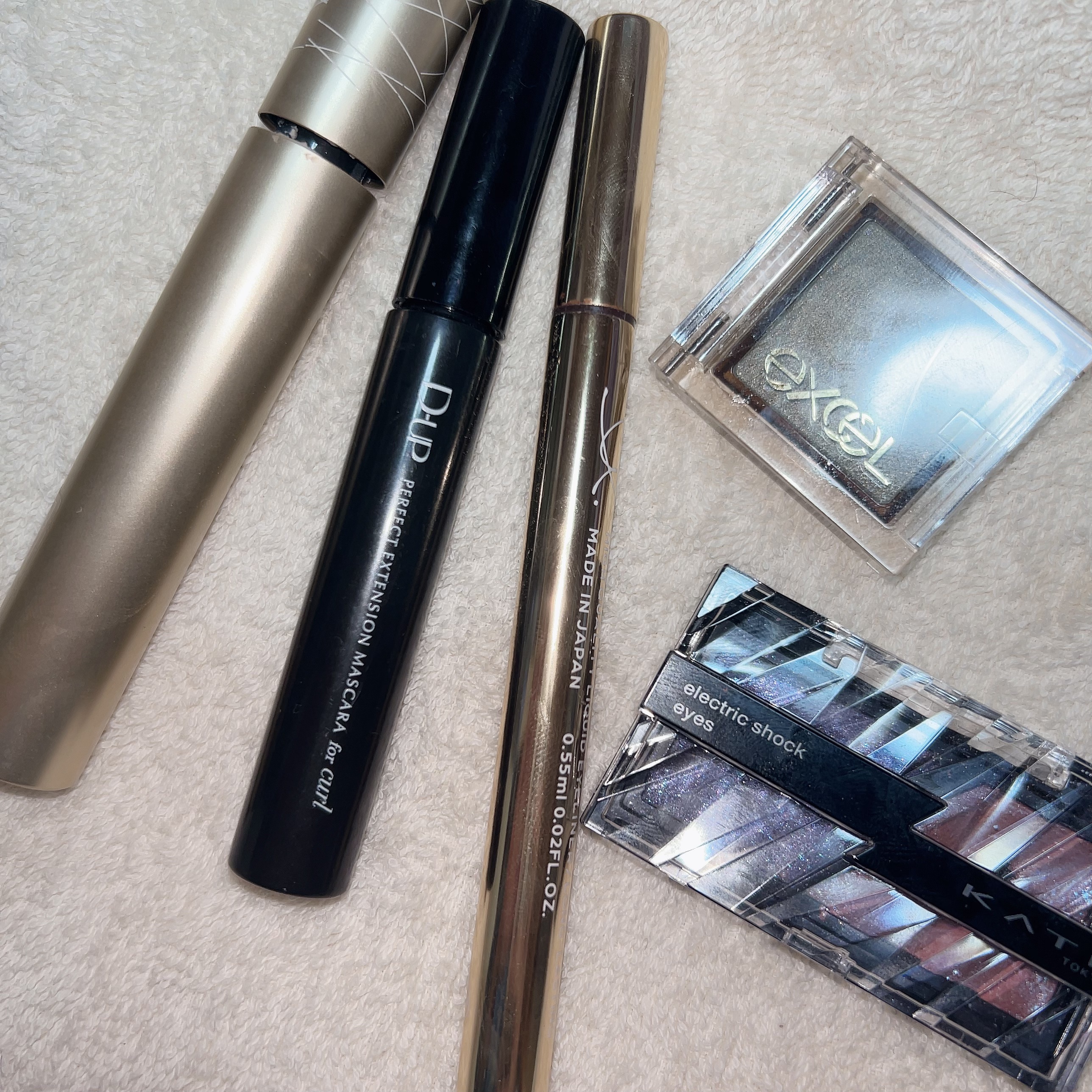 アイプランナー/excel/単色アイシャドウを使ったクチコミ（1枚目）