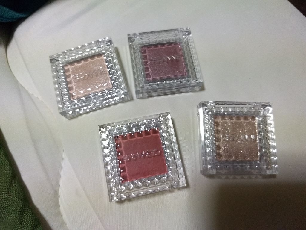 シングルカラーアイシャドウ/CEZANNE/単色アイシャドウを使ったクチコミ（1枚目）